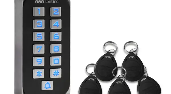 Clavier digicode et badges pour motorisation portail. Accès sécurisé et pratique.